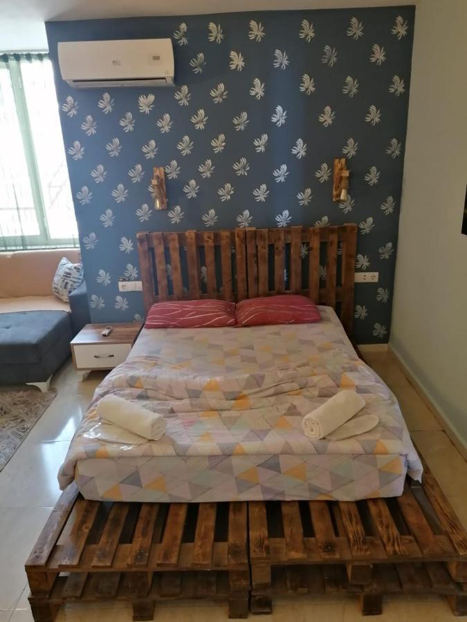 Aziz Konaklama Antalya Buitenkant foto